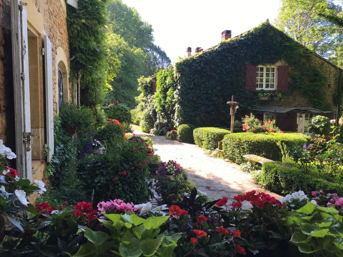 Bed & Breakfast Le Moulin Neuf Saint-Alvère Eksteriør bilde